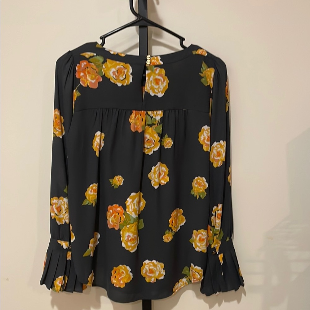 Loft Floral Blouse - Picture 3 of 5